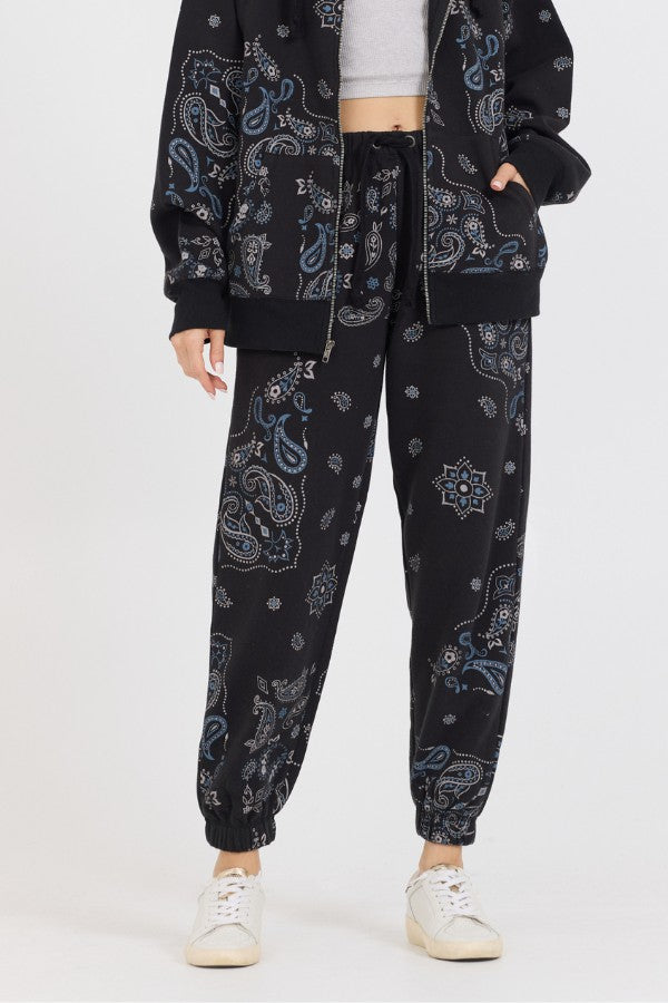 Vintage Havana Joggers | Women Black Bandana Printed Fleece Jogger Black