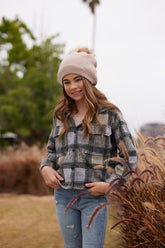 Vintage Havana Outerwear | Women Plaid Shacket W/ Star Applique Winter Plaid