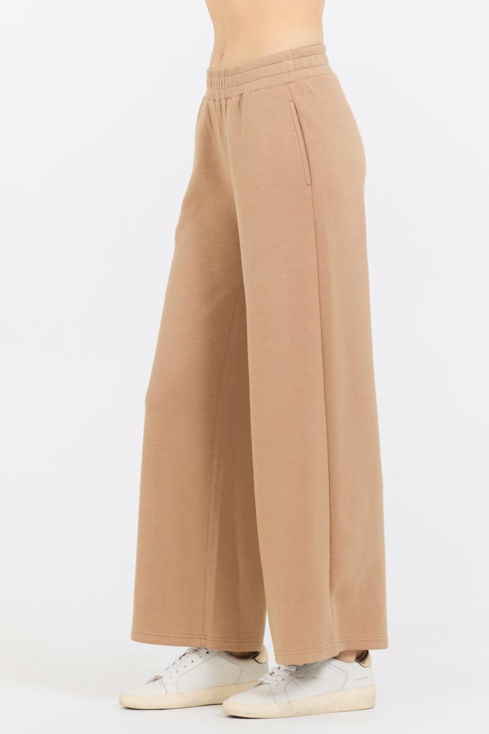 Vintage Havana Joggers | Women Caramel Cloud Fleece Flare Pant Caramel